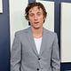 Jeremy Allen White was on Shameless so long he felt like he wasn't an actor